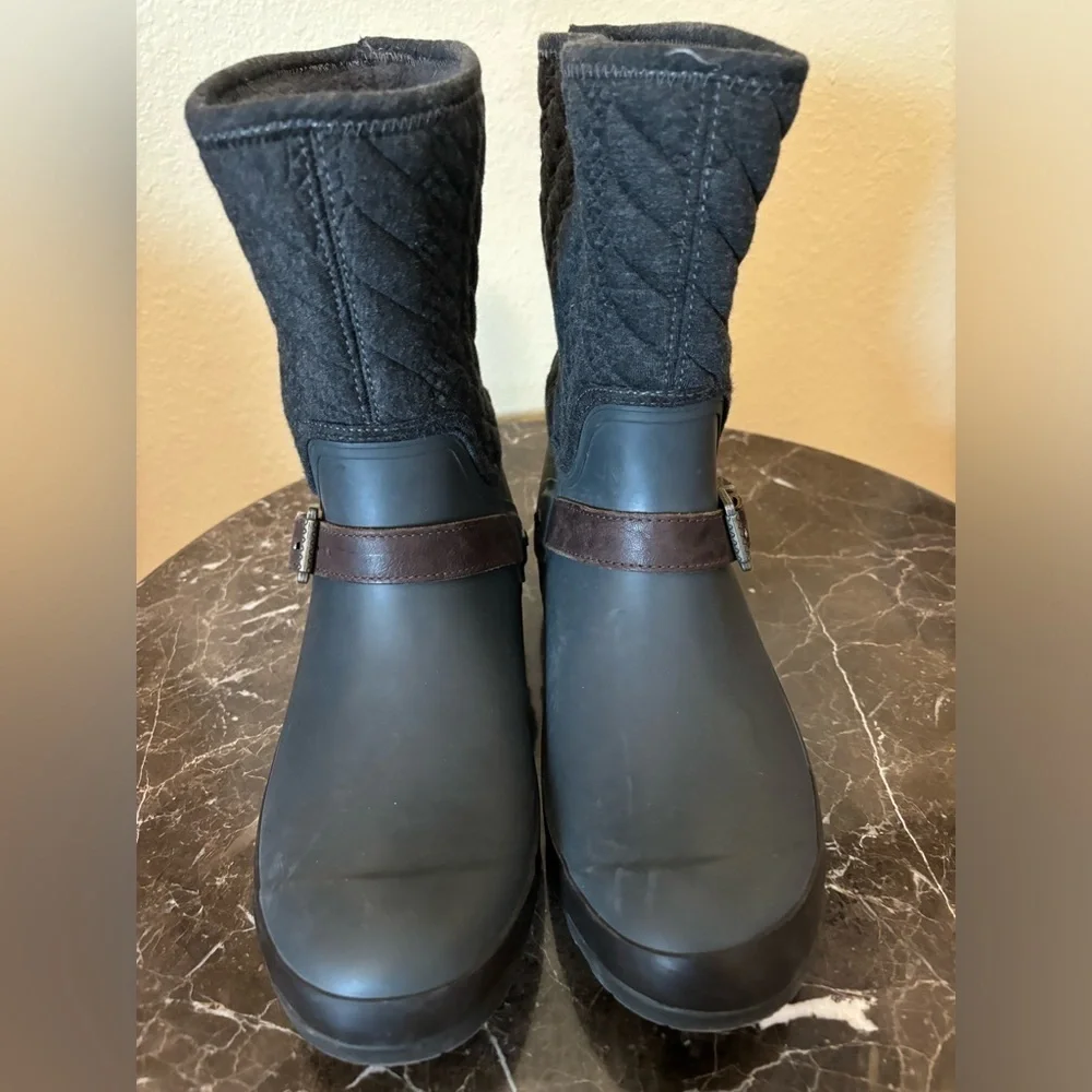 Sperry rubber and cloth winter and rain boots